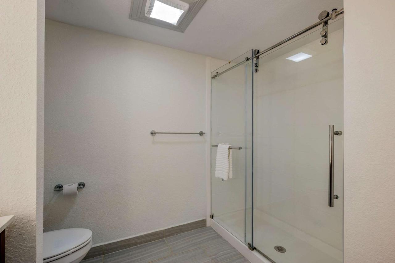 Comfort Inn South Padre Island Εξωτερικό φωτογραφία