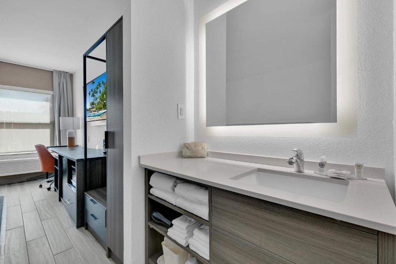 Comfort Inn South Padre Island Εξωτερικό φωτογραφία